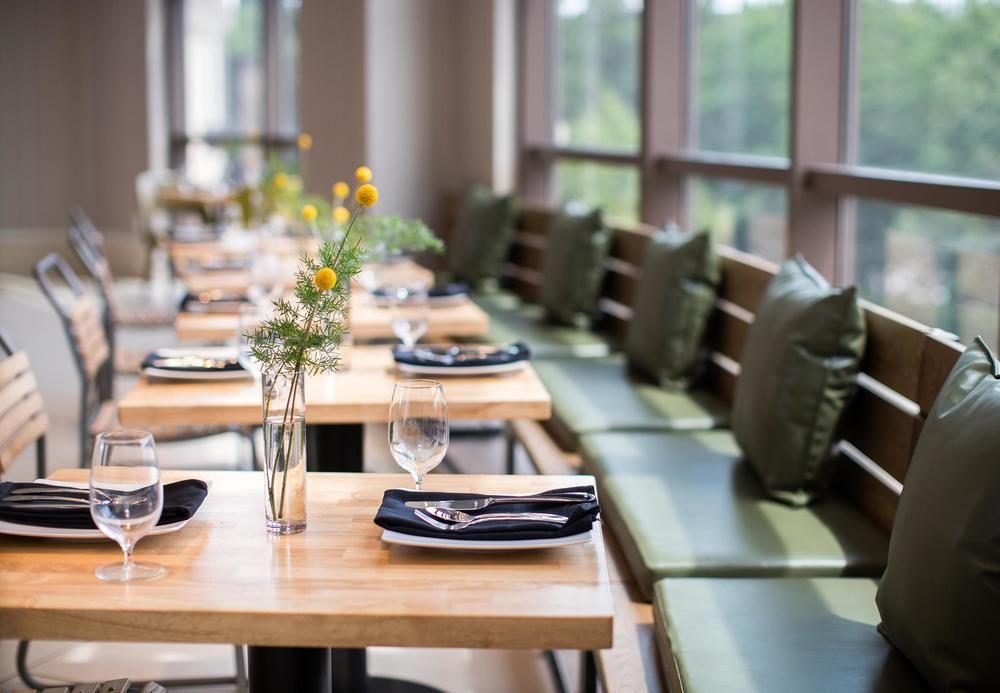 Renaissance Raleigh North Hills Hotel Bagian luar foto