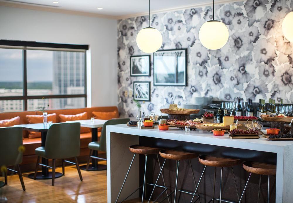 Renaissance Raleigh North Hills Hotel Bagian luar foto