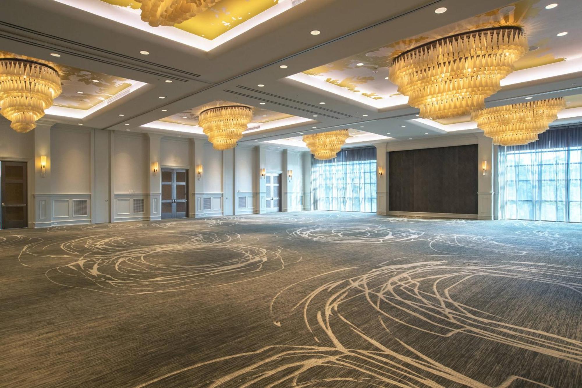 Renaissance Raleigh North Hills Hotel Bagian luar foto