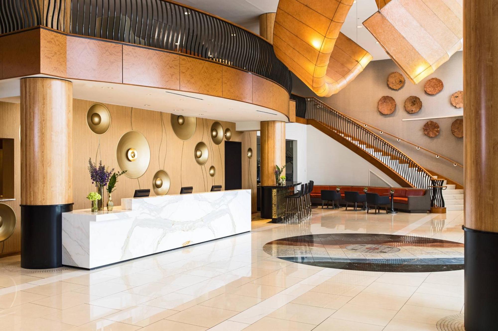 Renaissance Raleigh North Hills Hotel Bagian luar foto